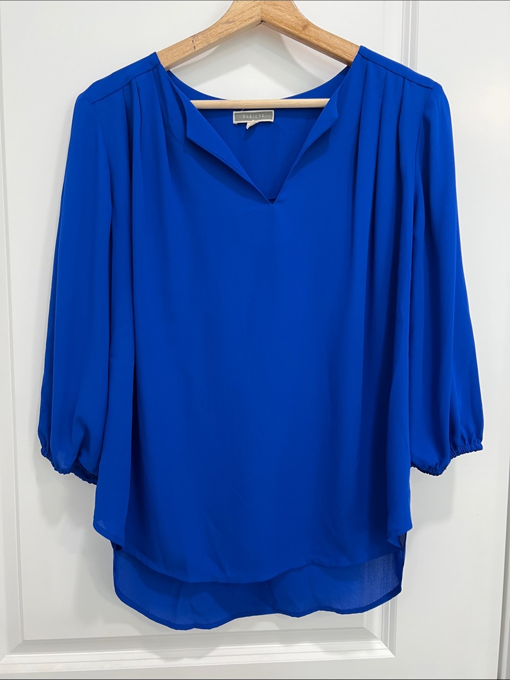 Pleione Cobalt Blue V-Notch Pleated 3/4 Sleeve Blouse